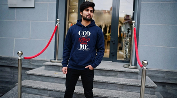 THE POWER OF WEARING YOUR FAITH BOLDLY